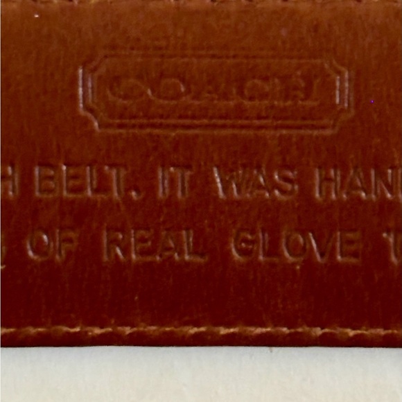 COACH BLACK LEATHER BELT WITH SILVER BUCKLE SIZE LARGE 38 REALLY NICE CONDITION - Picture 3 of 6